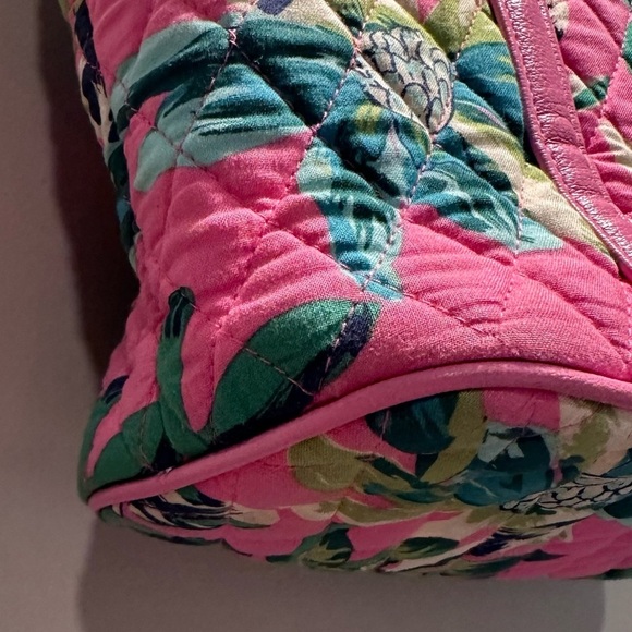 Vera Bradley Small Trimmed Vera Bag in Tropical Paradise _ Pink Teal Palm Trees - Picture 10 of 15